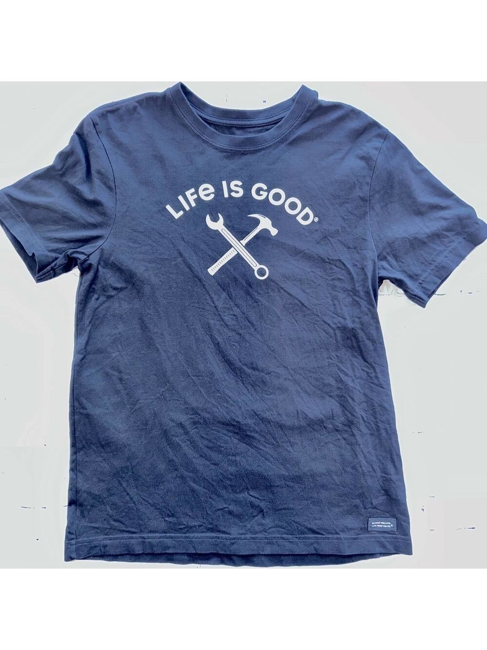 NWOT Men’s Small Life Is Good SS Crusher TShirt